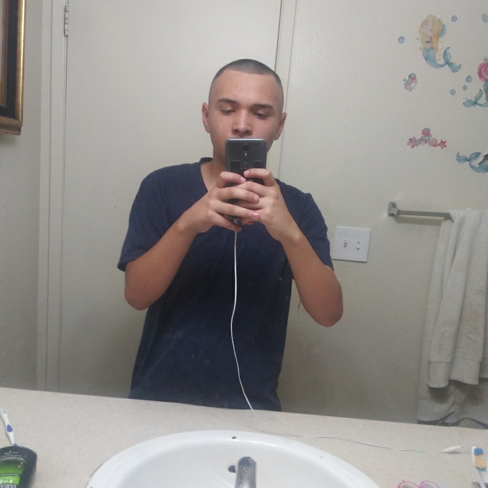 Meet your Posher, Juventino